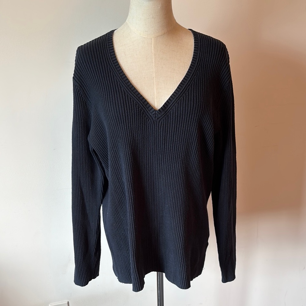 a.n.a Black V-Neck Sweater Classic Knit